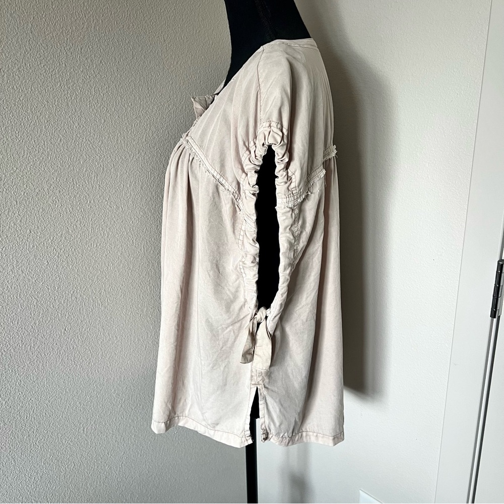 LIKE NEW • Free People We The Free Summer Love Top in Dust Storm • - Picture 4 of 8